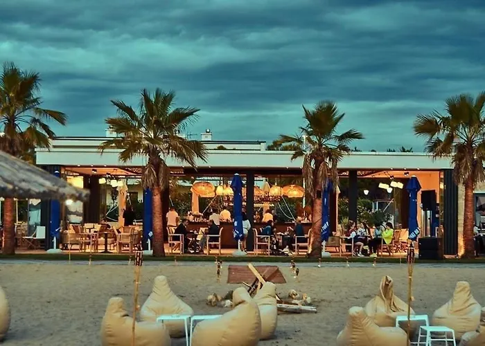 Vala Mar Apartment, Gjiri I Lalzit, Bookable For 2 Weeks * 德拉克